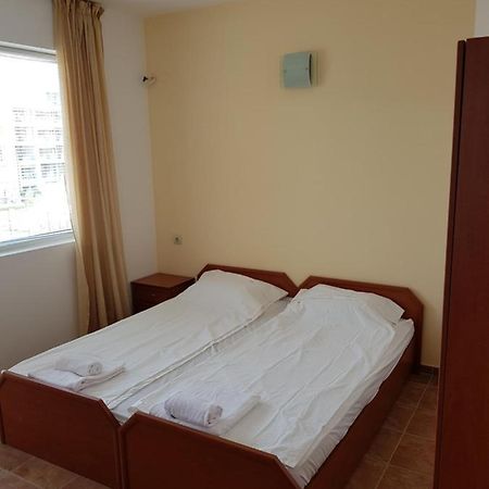Zaliv Apartments House Свети-Влас Экстерьер фото